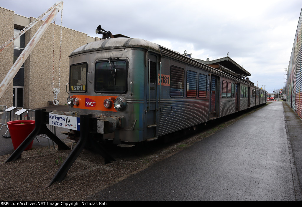 SNCF S181